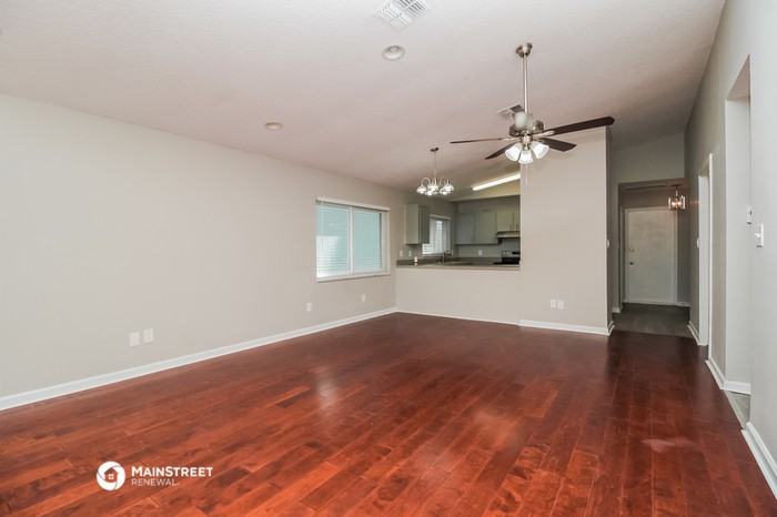 1382 Bridlebrook Dr - Photo 3 of 16