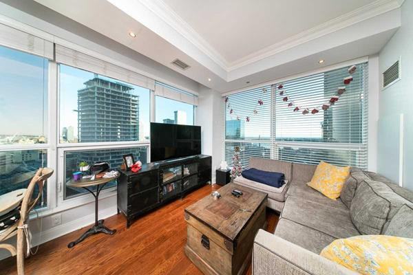 1 Scott Street #2002