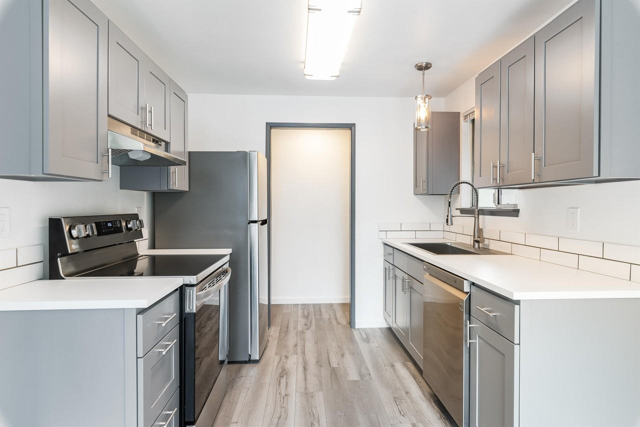 2016 N Cambrian Ave #1 - Photo 2 of 19