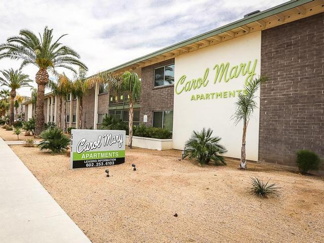 501 E Willetta St - Photo 3 of 12