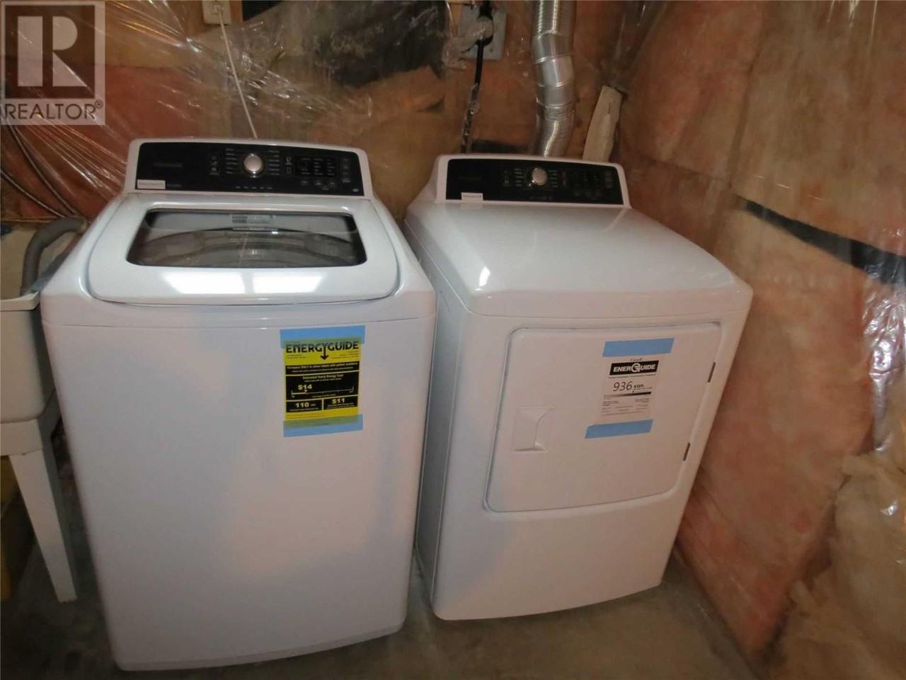 145 Fox Run - Photo 3 of 3