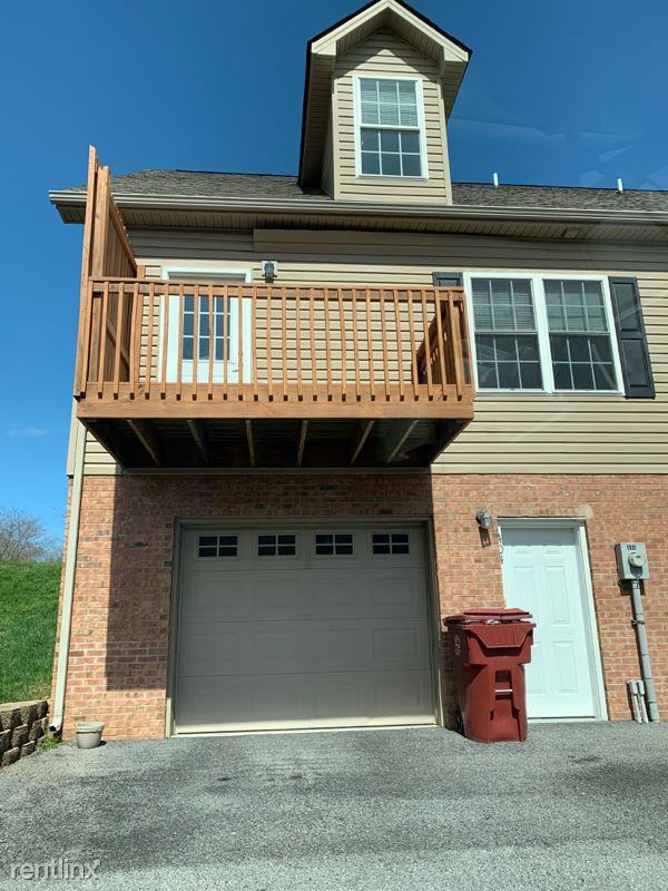 2108 2108 Pleasant View Drive 404 - Photo 3 of 16