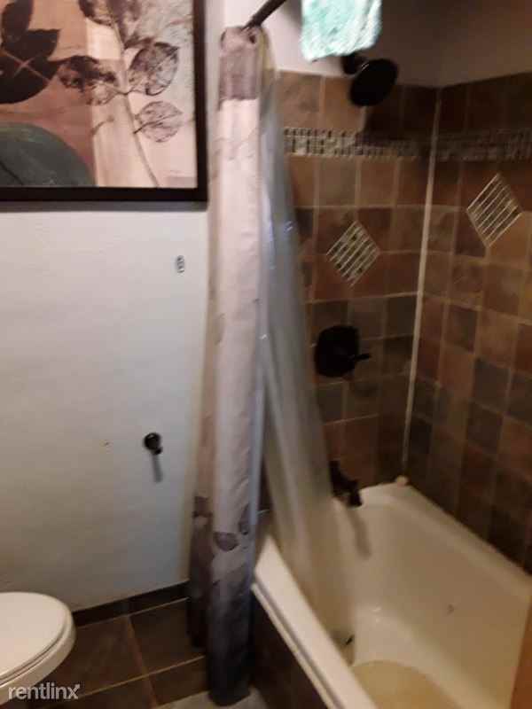 4376 N 76th St - Photo 3 of 5