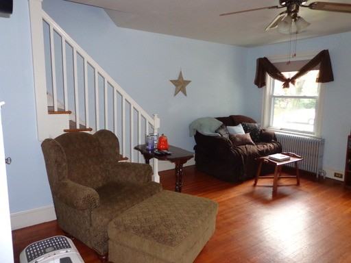 818 Highland Ave - Photo 3 of 13