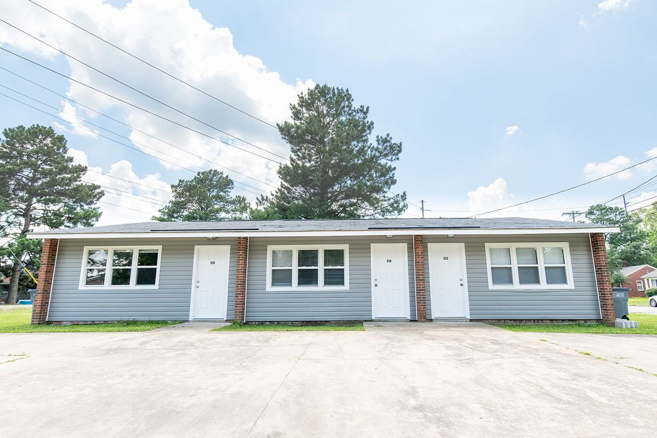 532 Mathews Street - Photo 2 of 9