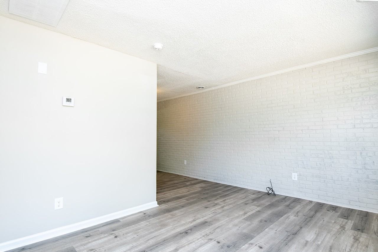 532 Mathews Street - Photo 5 of 9