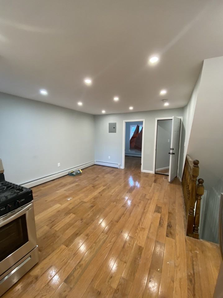 114-29 122nd St - Photo 3 of 7