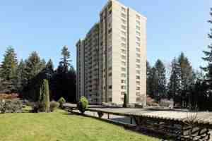 featured image of 2004 Fullerton Avenue #1607