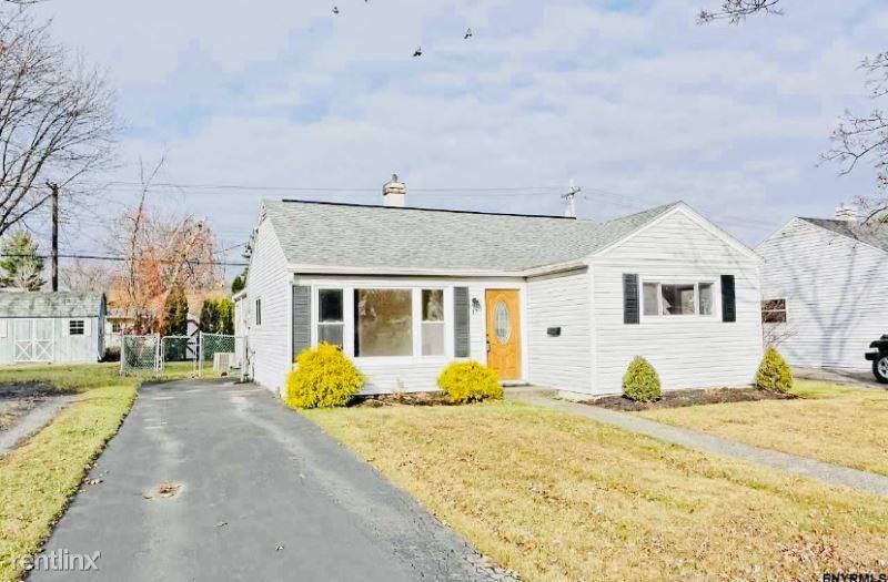 17 Jase Ct - Photo 2 of 15