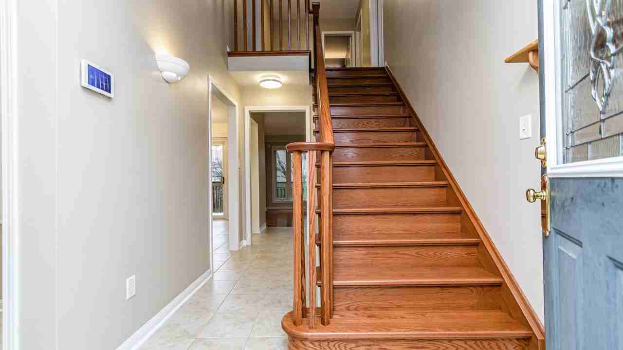 5916 Blue Spruce Avenue - Photo 3 of 40