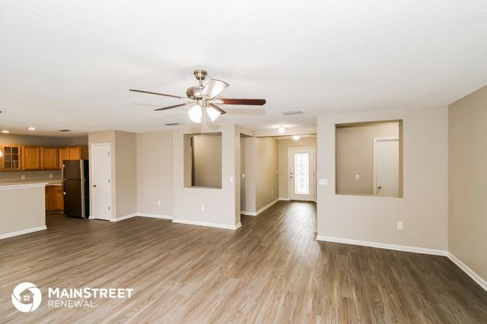 11533 Brian Lakes Dr - Photo 3 of 16