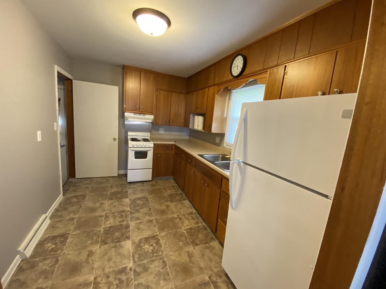 1002 Grant St #1002GRANT - Photo 3 of 15