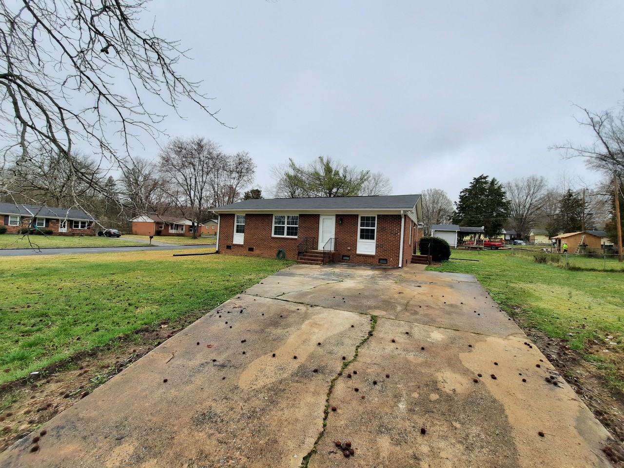 4130 Eastwell Pl - Photo 2 of 16