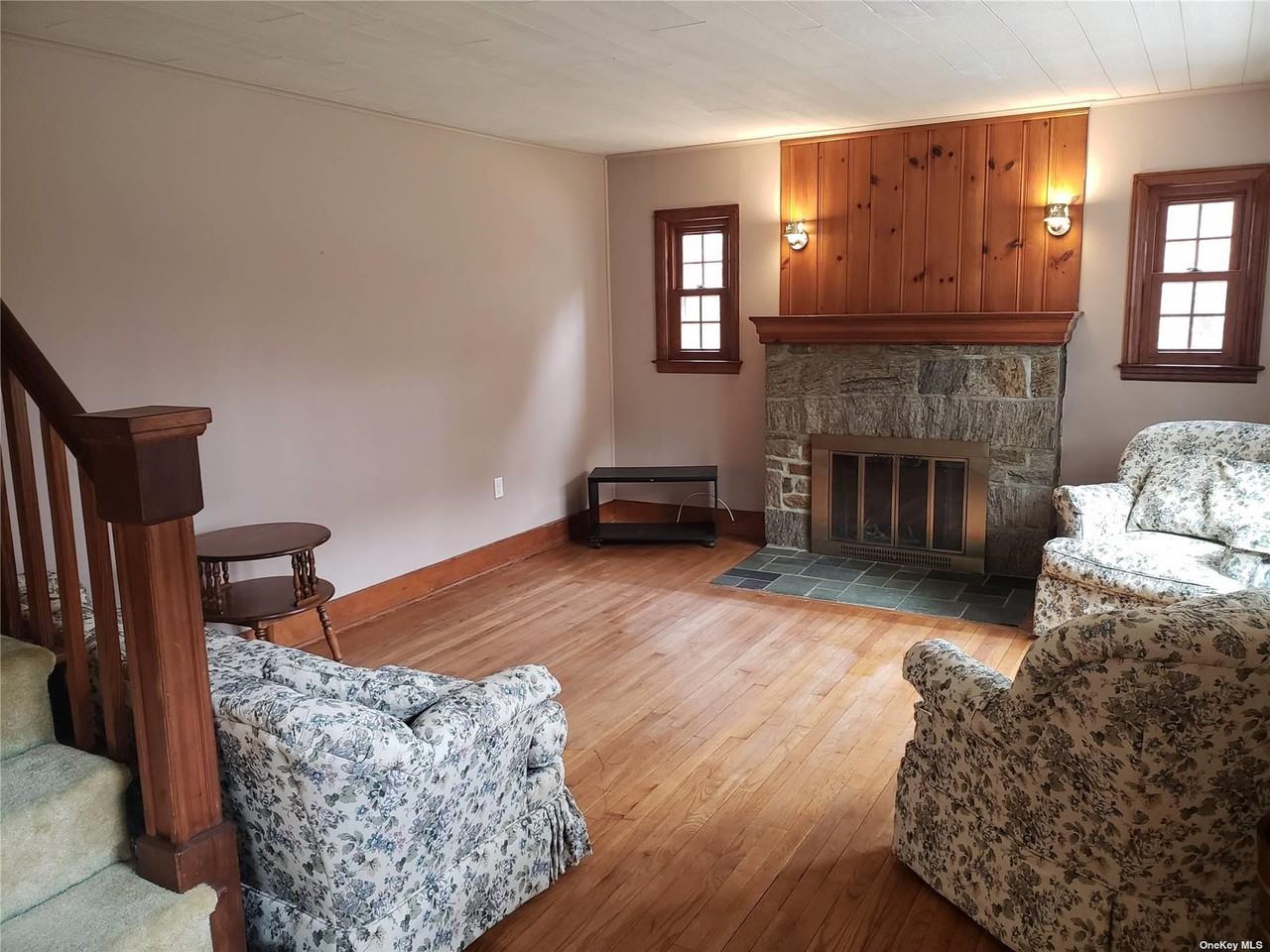 37 37 East Wind Drive - Photo 3 of 14