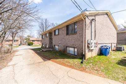 2820 Snow Road Unit B - Photo 2 of 21