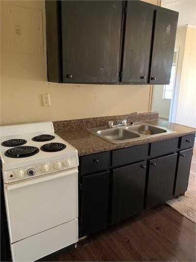 SADDLER APARTMENTS - Photo 2 of 14