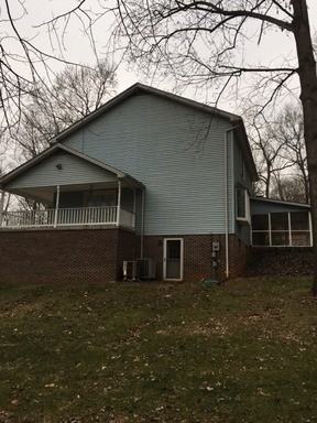 19342 Bettys Ave - Photo 3 of 22