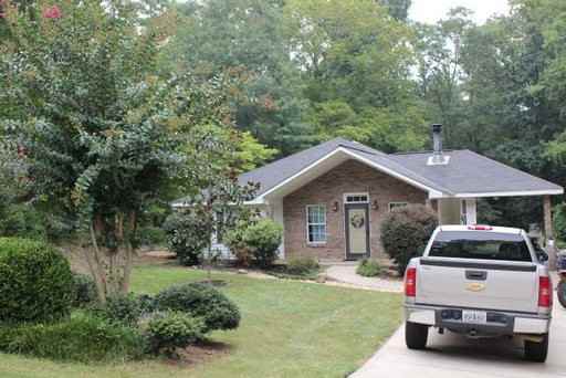 369 Green Ridge Rd - Photo 2 of 12