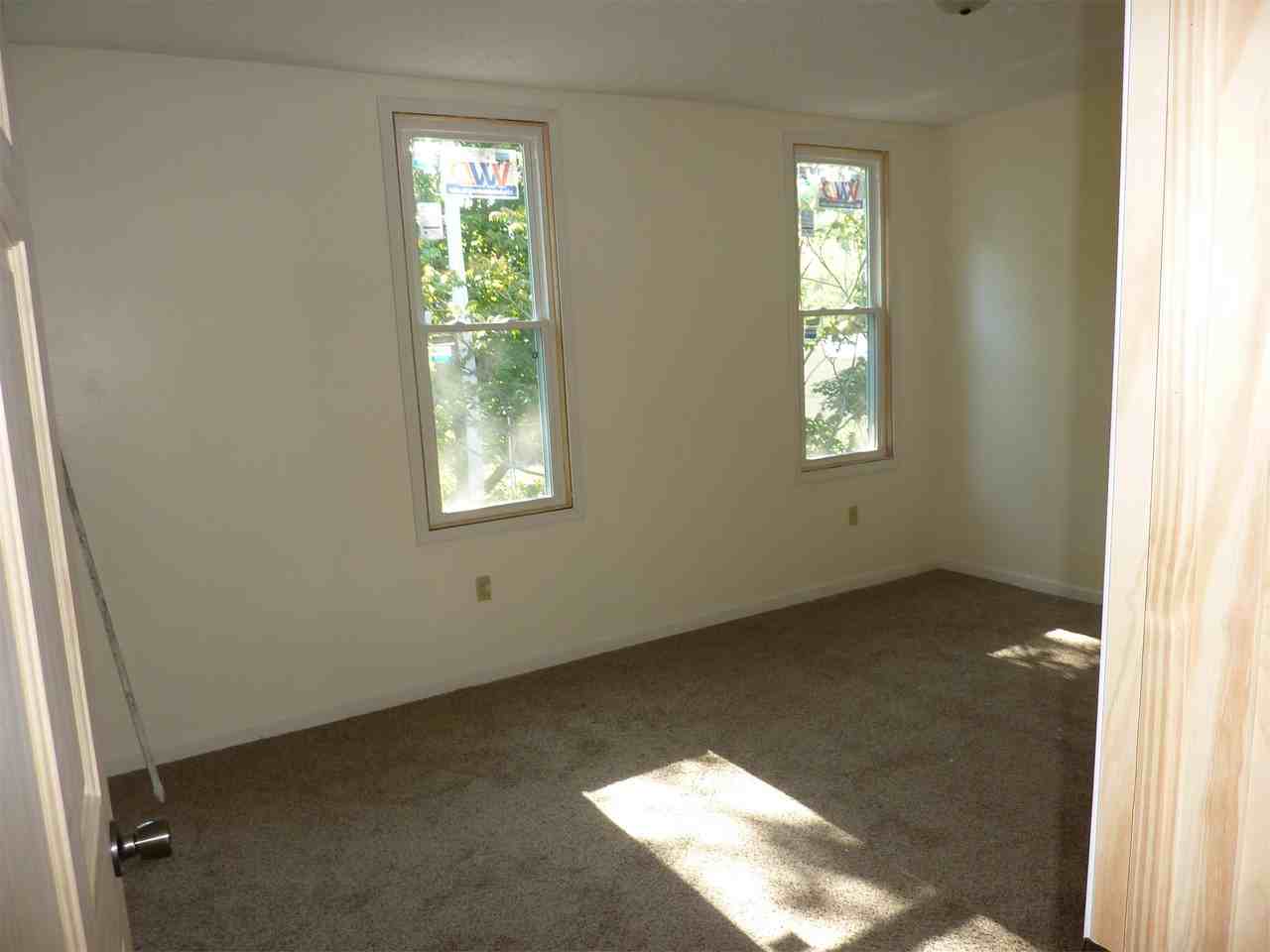 112 1/2 Fayette St #112-1-2 - Photo 3 of 15