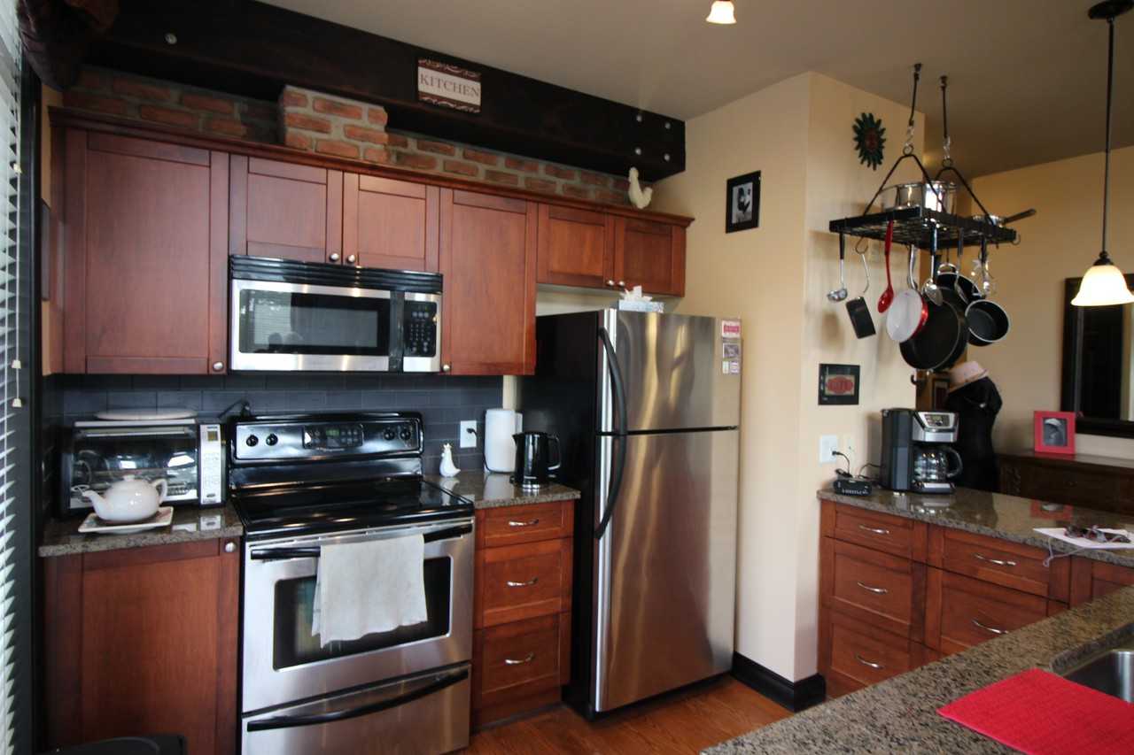 866 The Strathmore #1 - Photo 2 of 25