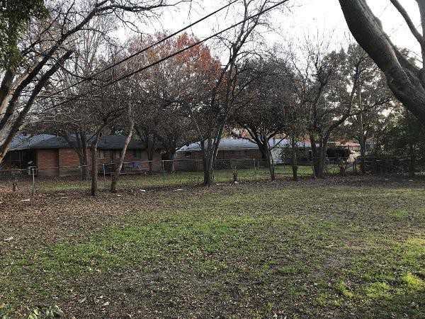 5729 Wales Ave - Photo 2 of 24