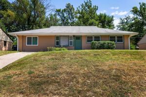 featured image of 1504 Hartford Rd #1