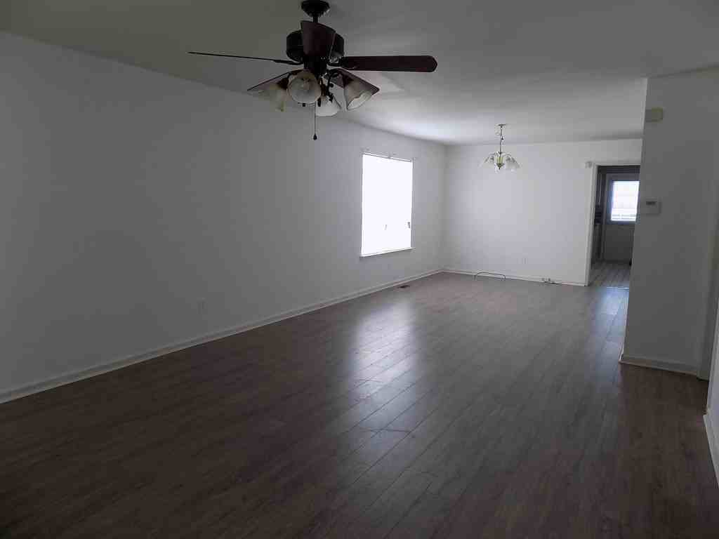 3234 Torbett Street - Photo 3 of 12