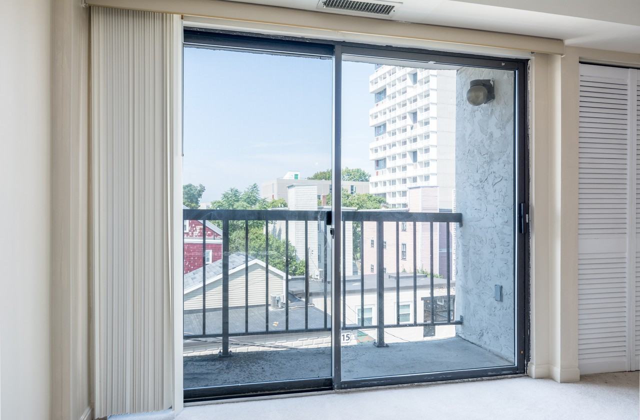 Elmer Street #202 - Photo 6 of 6