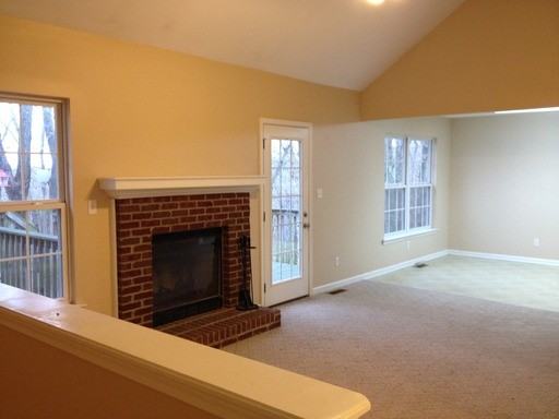 1572 Overlook Ct - Photo 2 of 18