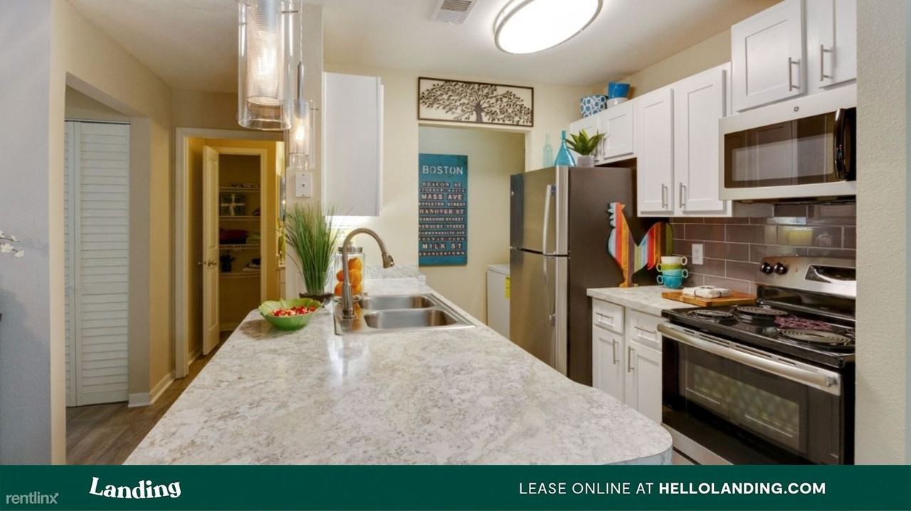 Landing Furnished Apartment The Reserve at Harper's Point - Photo 3 of 21