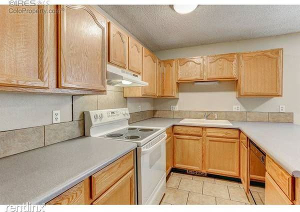 1725 Springmeadows Ct - Photo 3 of 18