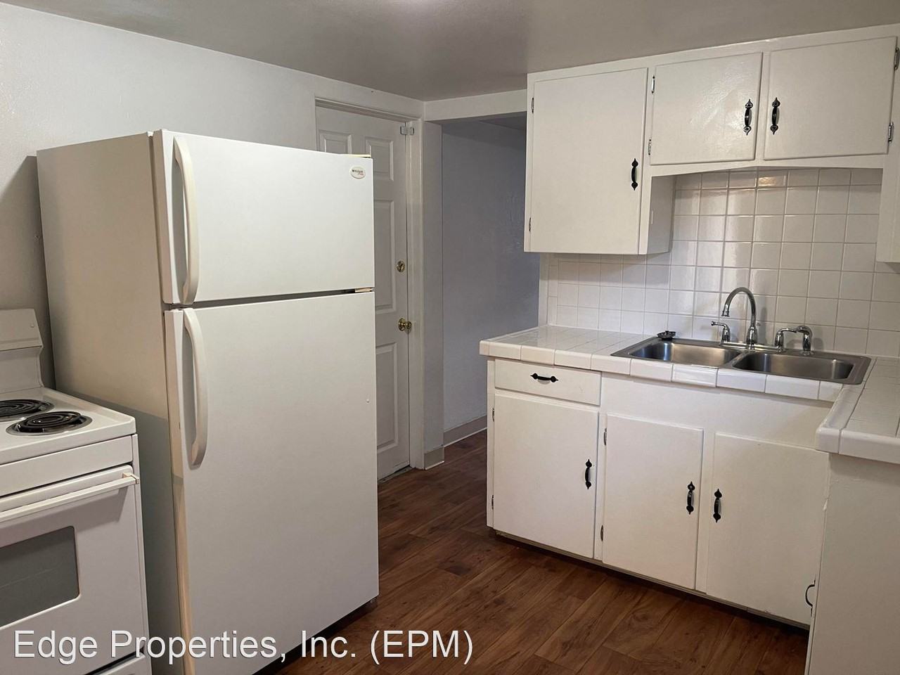 2821 Federal Boulevard - Photo 3 of 8