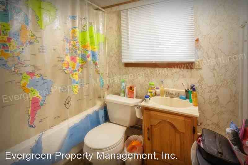 412 Maple St - Photo 3 of 27