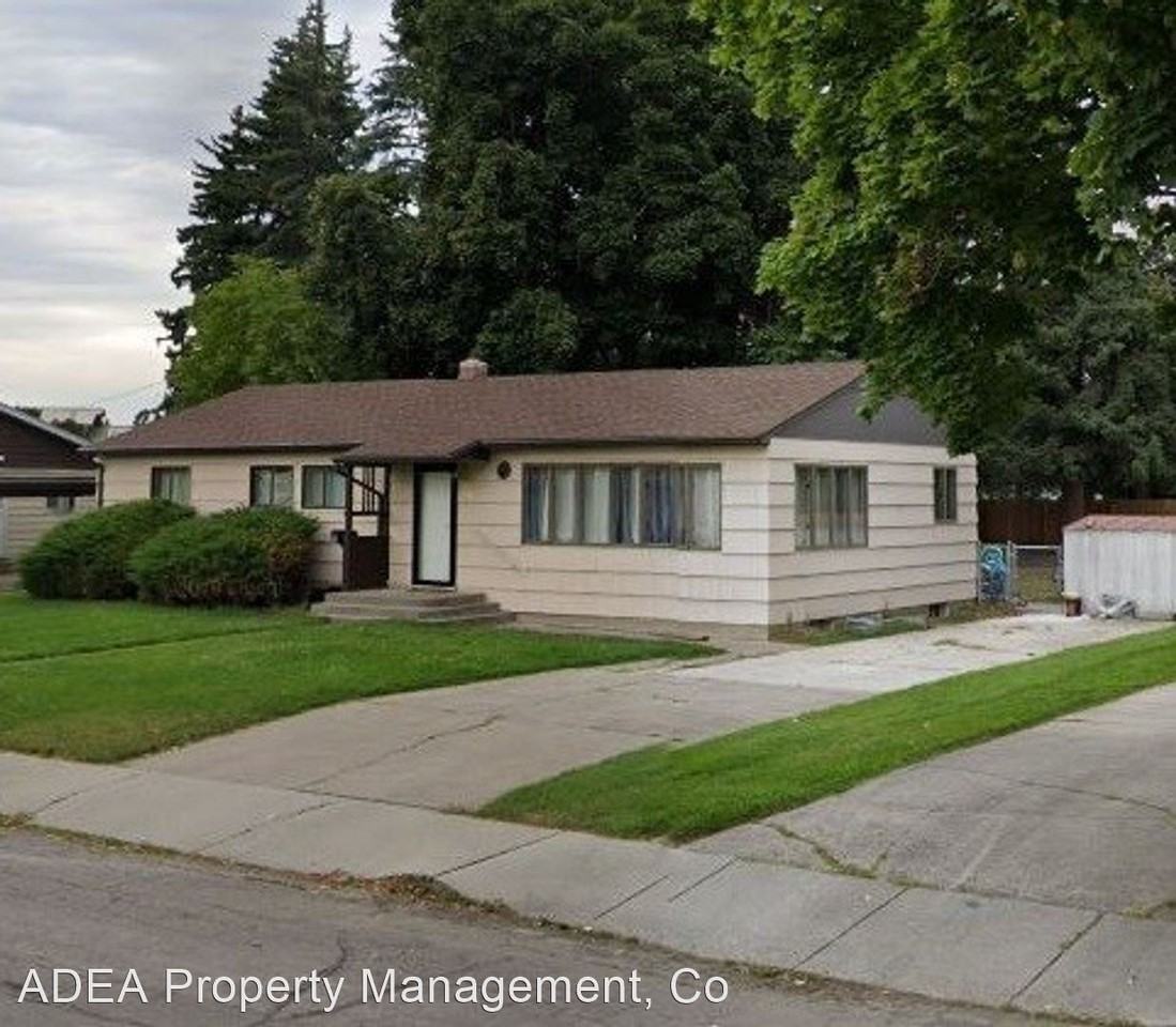 1934 Dixon Ave - Photo 2 of 12