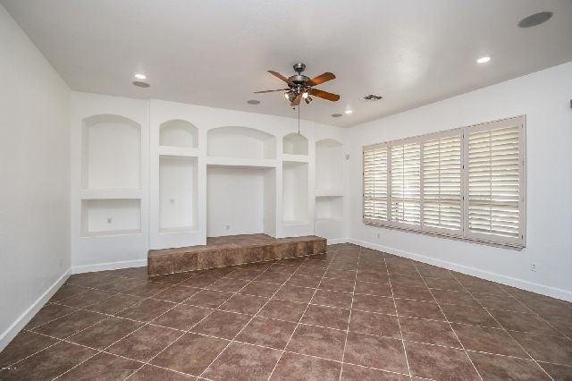 1794 W Coconino Dr - Photo 3 of 16