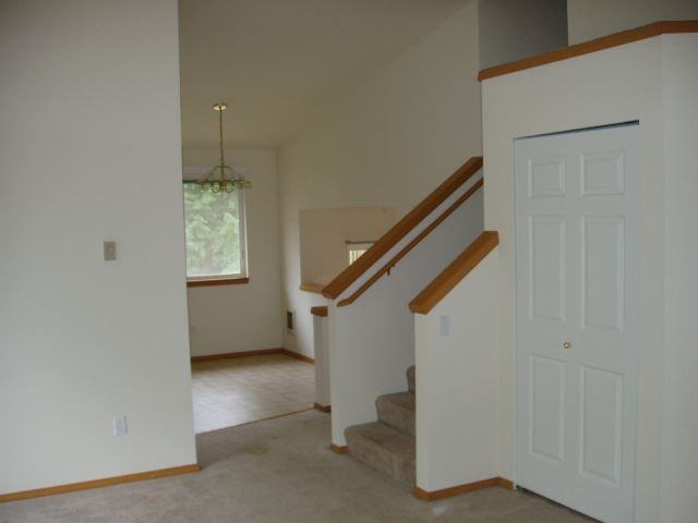 24390 Andorra Ct Ne - Photo 2 of 14