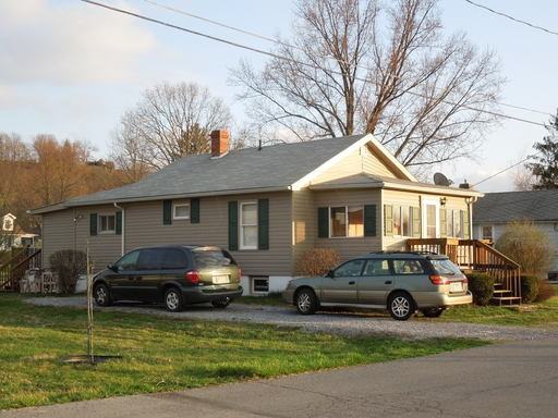 1116 Jones St - Photo 2 of 10