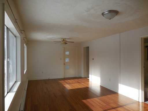 1116 Jones St - Photo 3 of 10