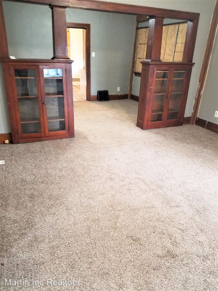 213 Argyle St - Photo 2 of 8