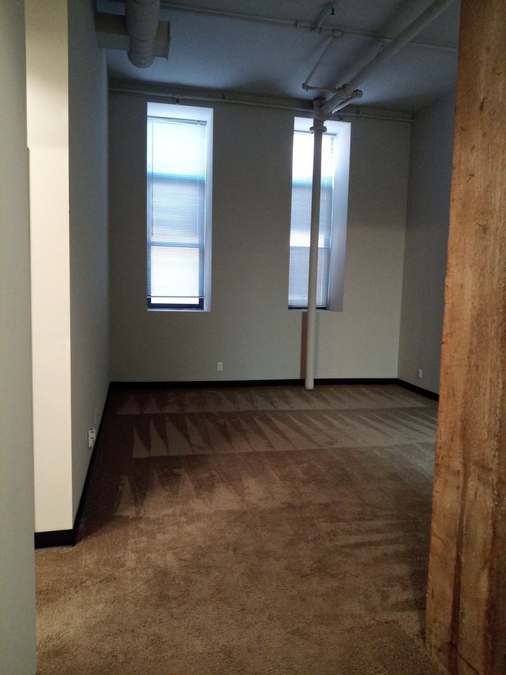 213 Delaware Street #106