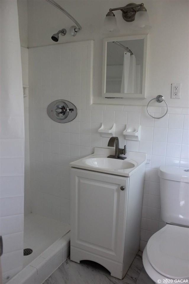 3330 Nw 29th Ave #1 - Photo 6 of 11