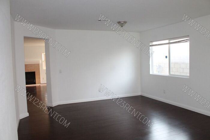 3541 E Avenue H14 - Photo 2 of 20