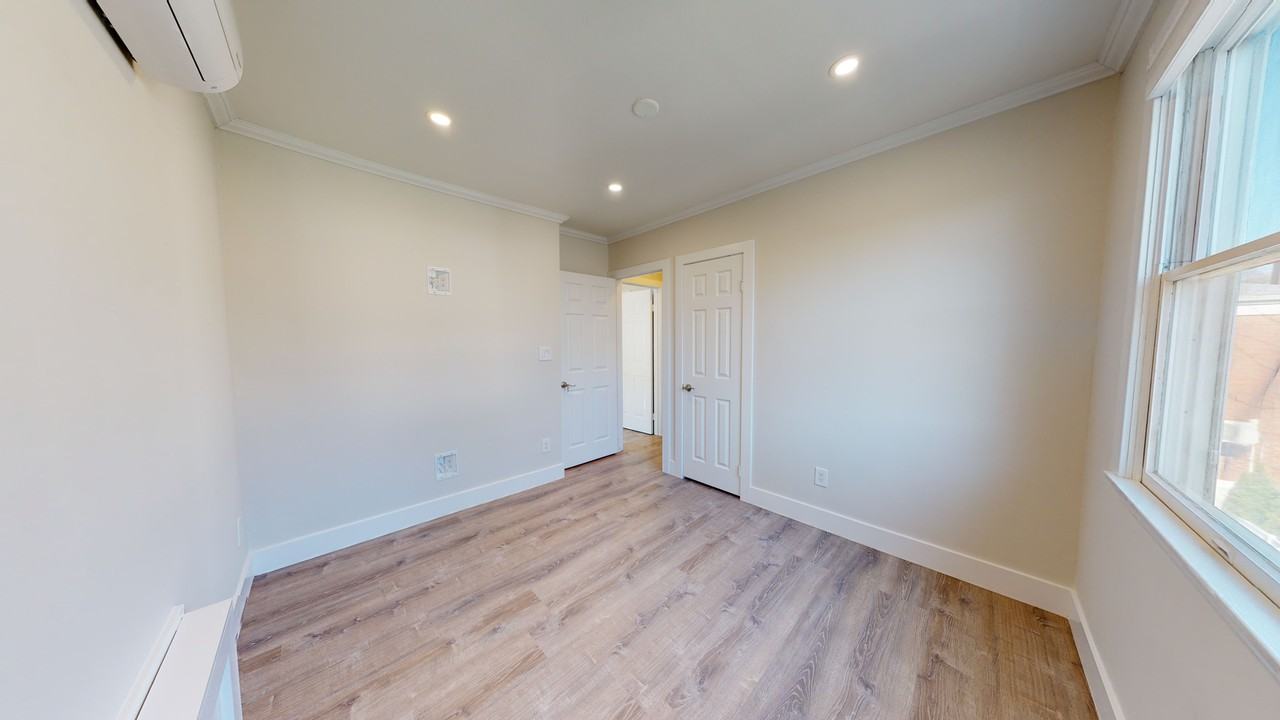 217 Greeley Ave #2UPPERFL - Photo 2 of 11