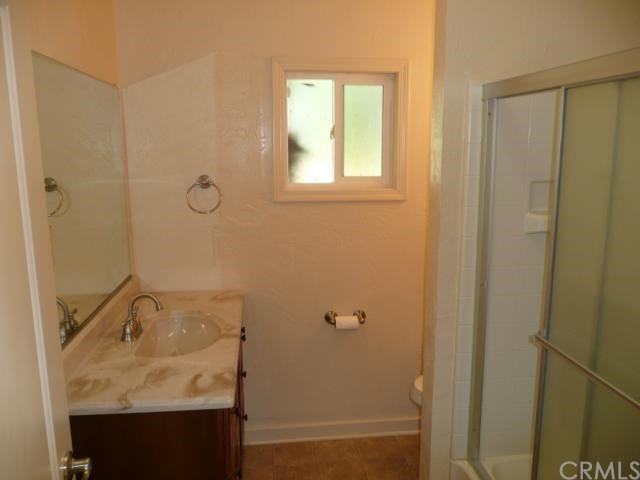1501 Warner St #1 - Photo 7 of 8