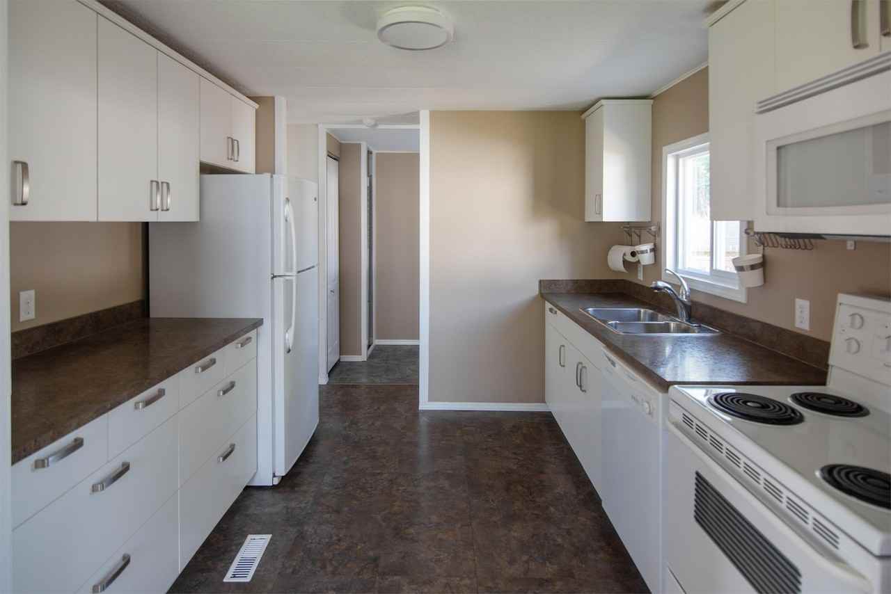 4720 42 St #1 - Photo 2 of 18