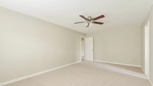 7110 Ridge Port Drive - Photo 3 of 9