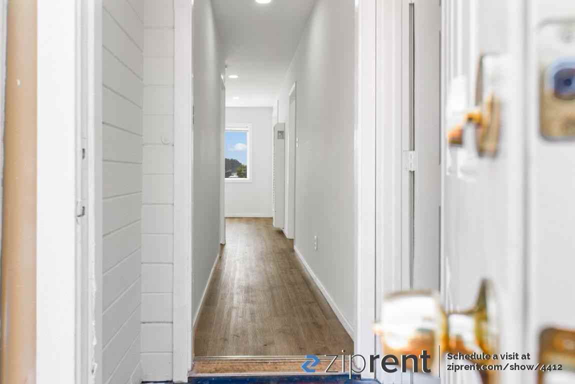 5210 Sacramento Ave - Photo 3 of 19