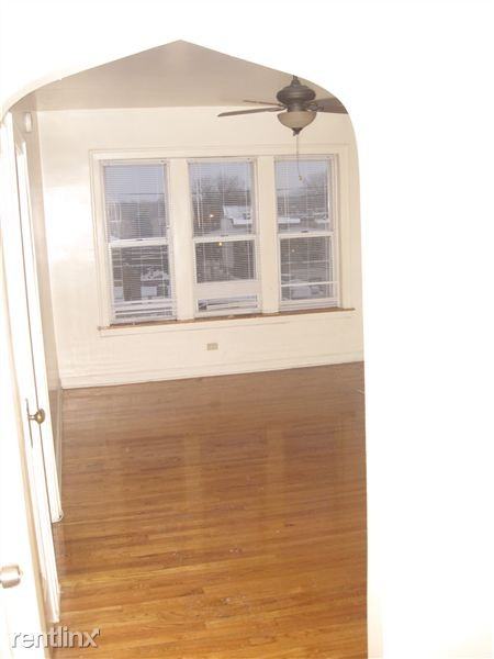 432 E 75th St - Photo 2 of 5