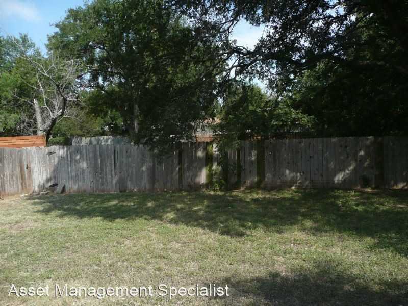 2013 Lisa Ln - Photo 3 of 5