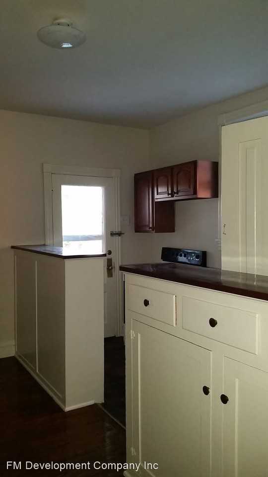 413 W. 2nd St. - Photo 3 of 10
